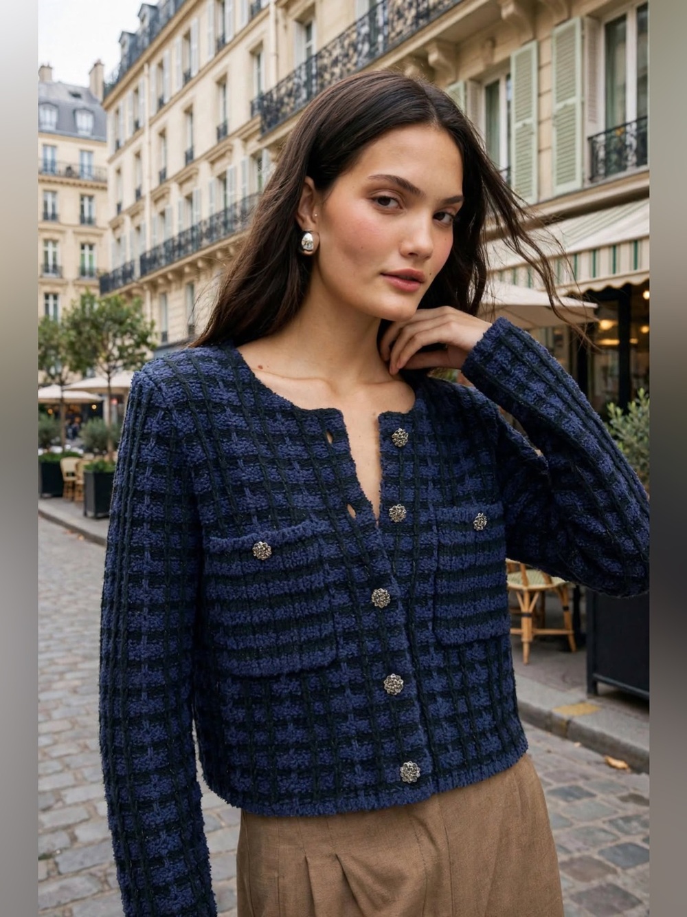 L.K. Bennett Millie Fluffy Cardigan
Women's Navy Check Tweed Button up Sz L